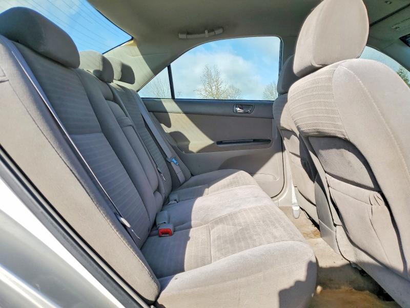 2006 Toyota Camry le