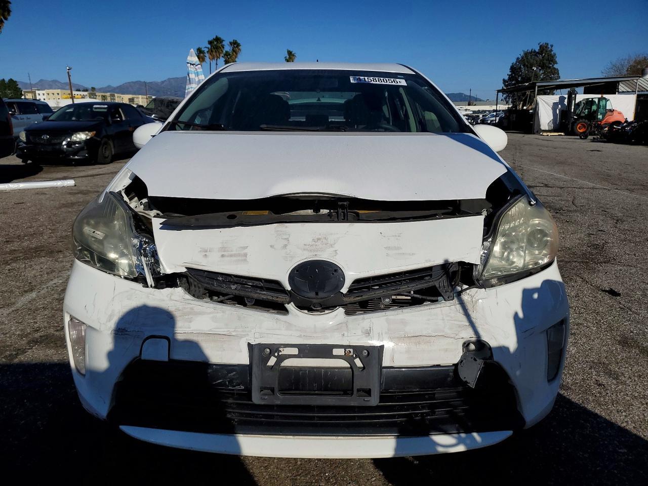 2014 Toyota Prius two