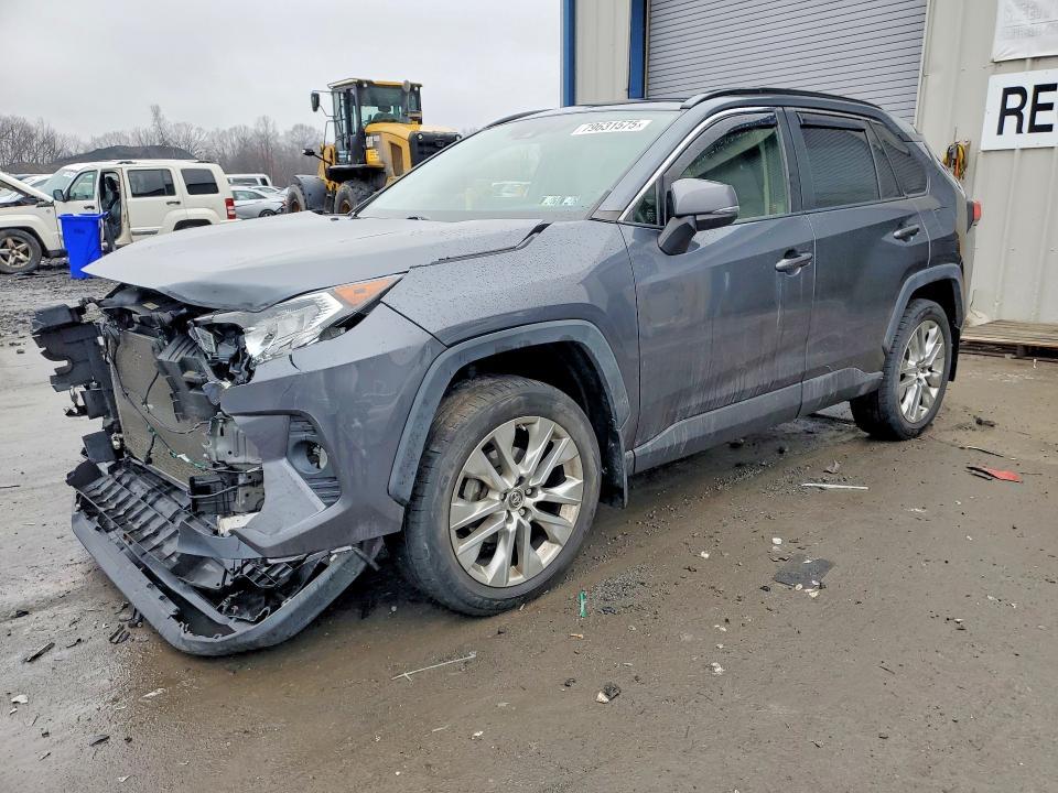 2019 Toyota Rav4 xle Premium