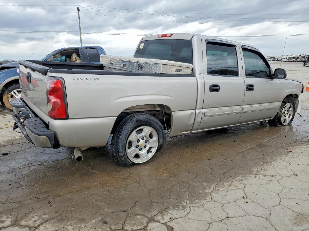 2007 Chevrolet Silverado C1500 Classic Crew Cab