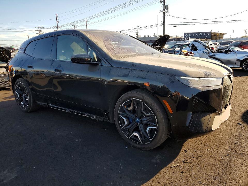 2025 BMW Ix Xdrive50
