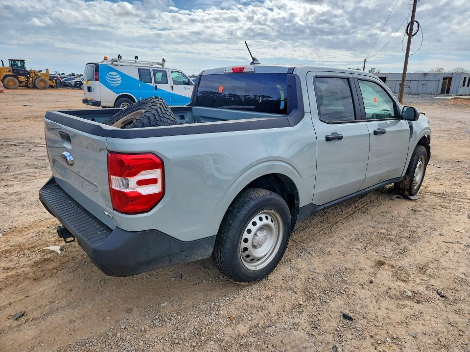 2023 Ford Maverick XL