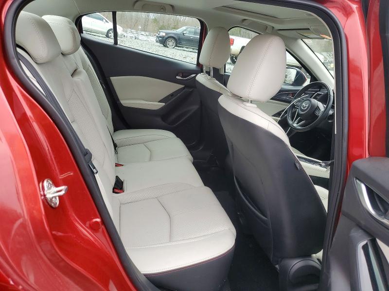 2018 Mazda 3 Grand Touring