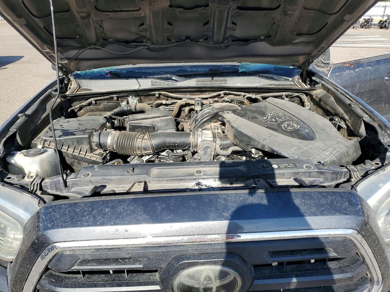 2018 Toyota Tacoma SR5 V6