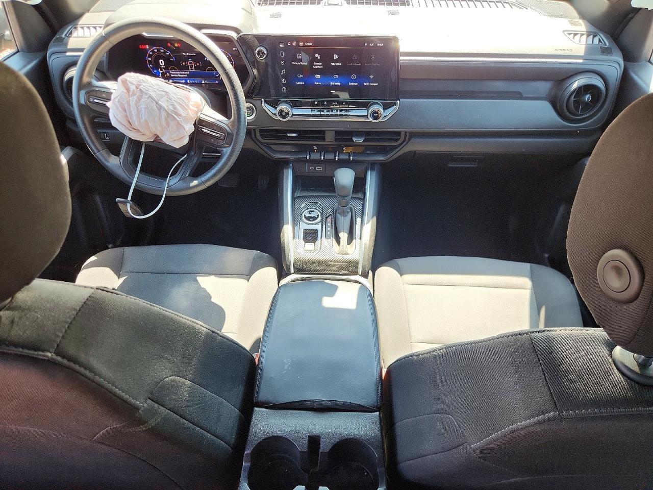 2024 Chev Colorado