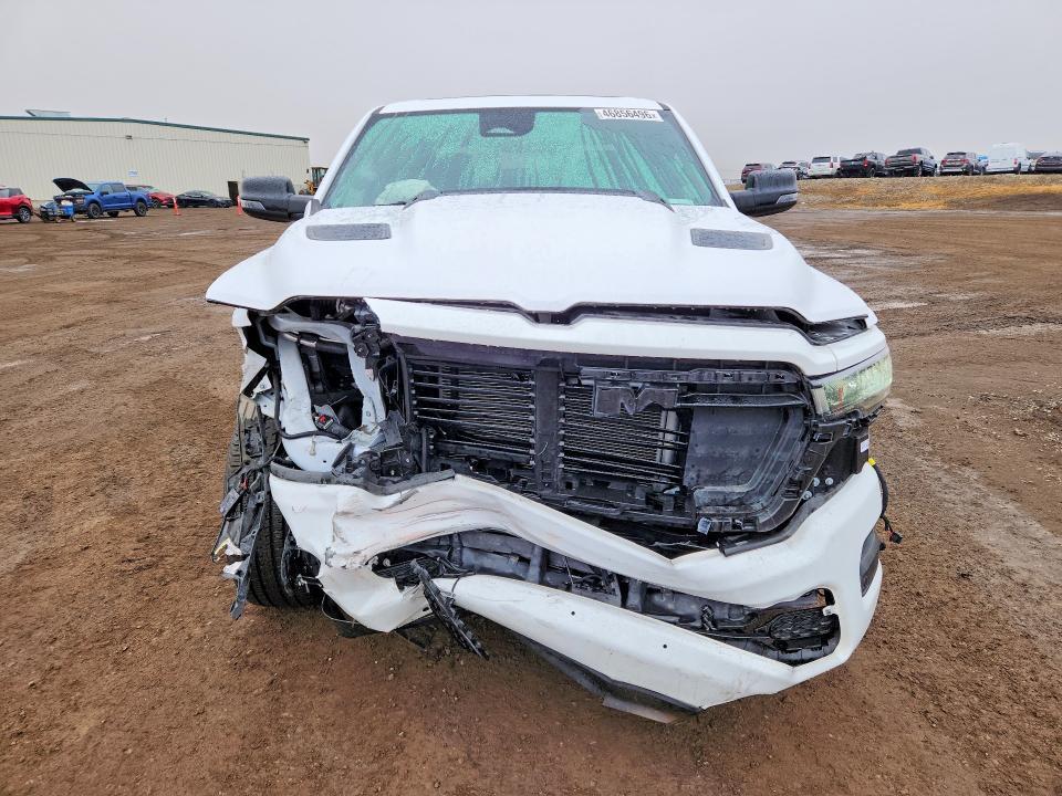 2025 Dodge RAM 1500 Sport