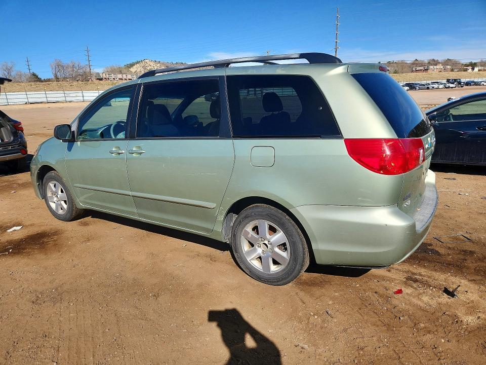 2009 Toyota Sienna le 7-passenger