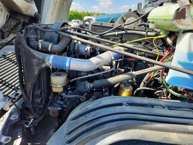 2001 Freightliner Century CST120 Semi Truck