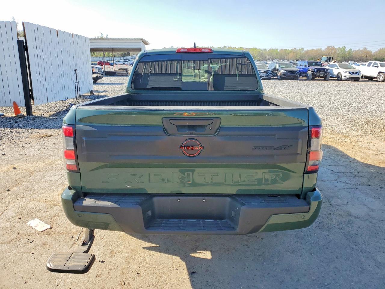 2025 Nissan Frontier PRO-4X