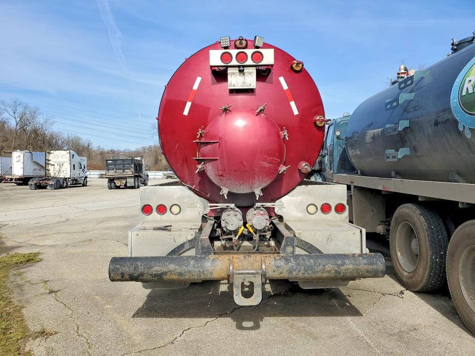 2019 Kenworth Construction T880