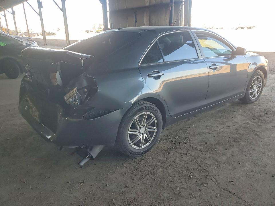 2010 Toyota Camry dx a