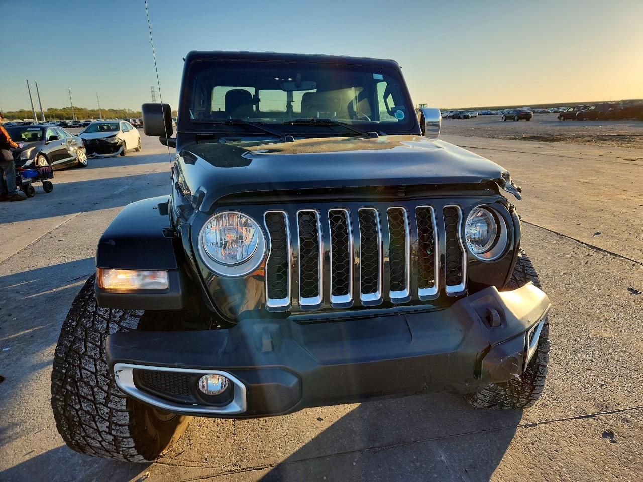 2023 Jeep Gladiator Overland