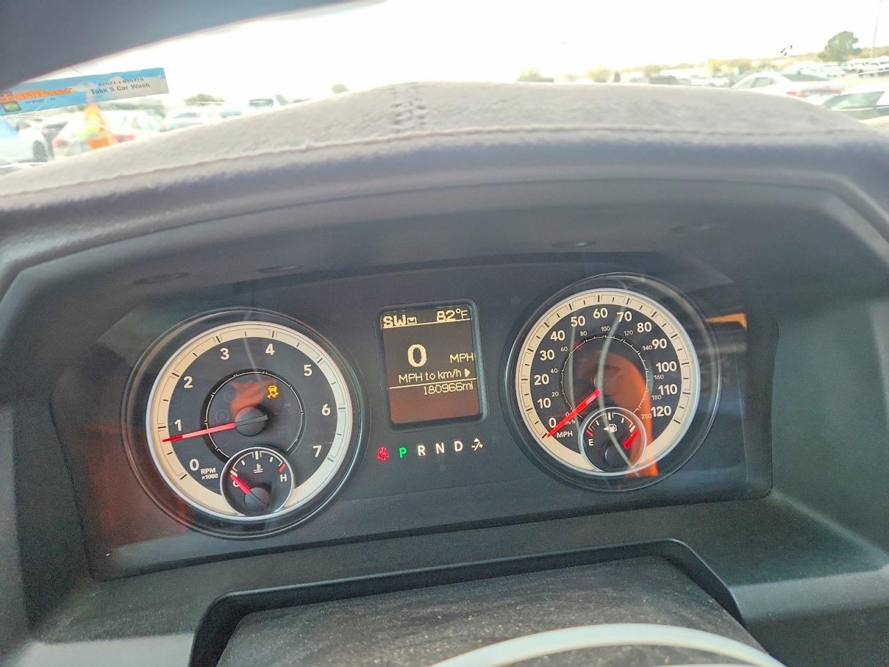 2015 Dodge RAM 1500 SLT