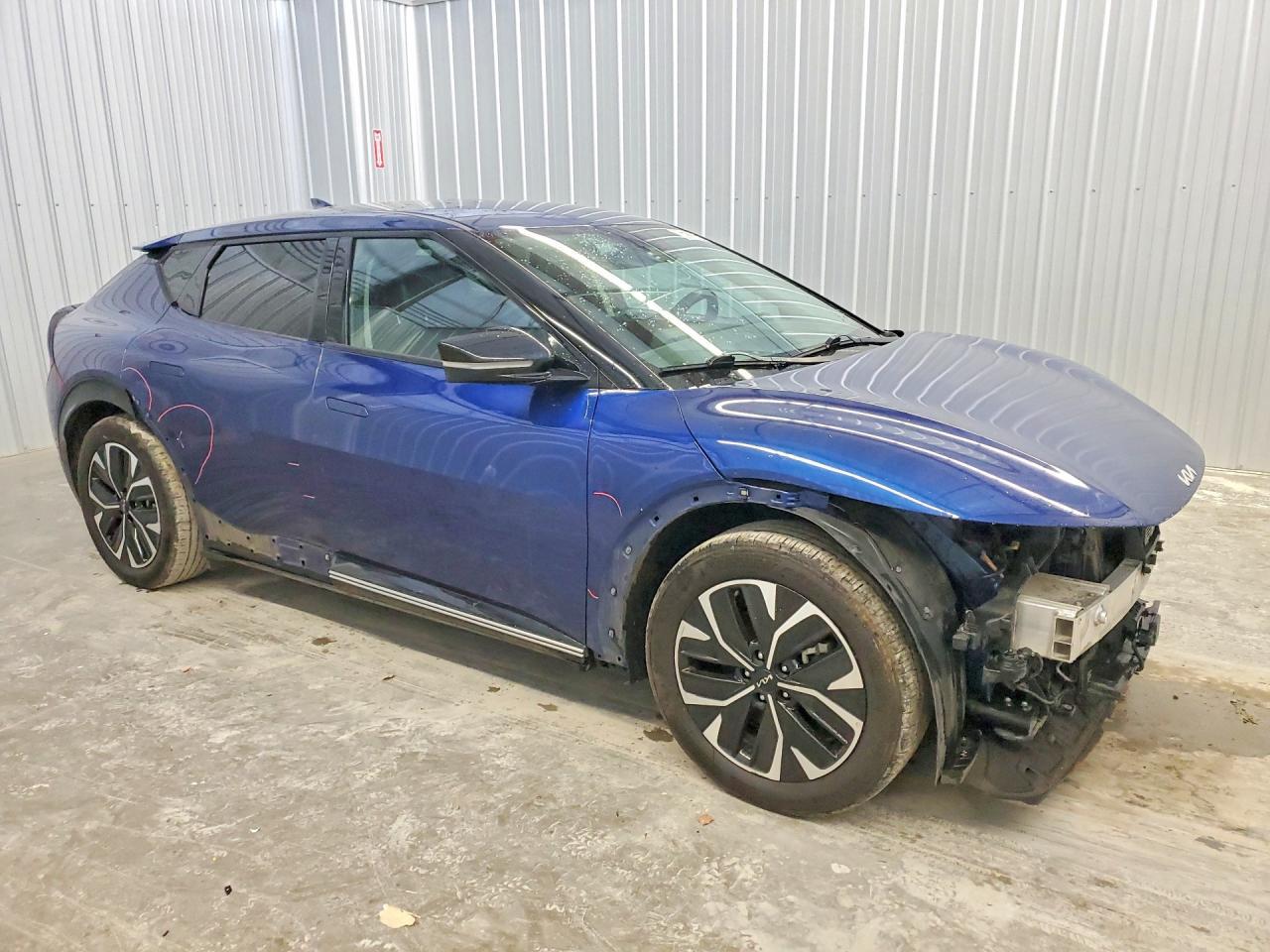 2023 KIA EV6 Wind