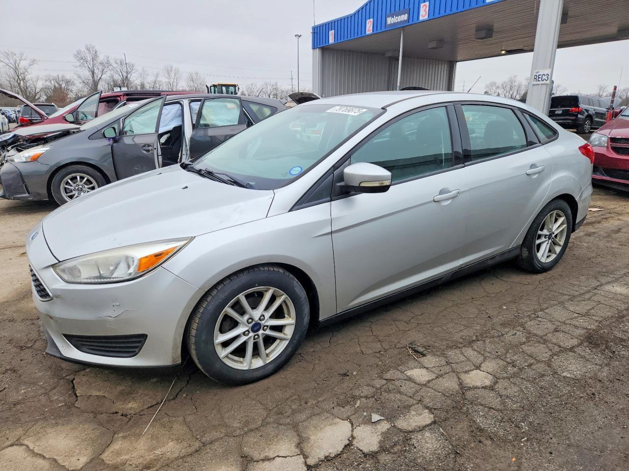 2016 Ford Focus se