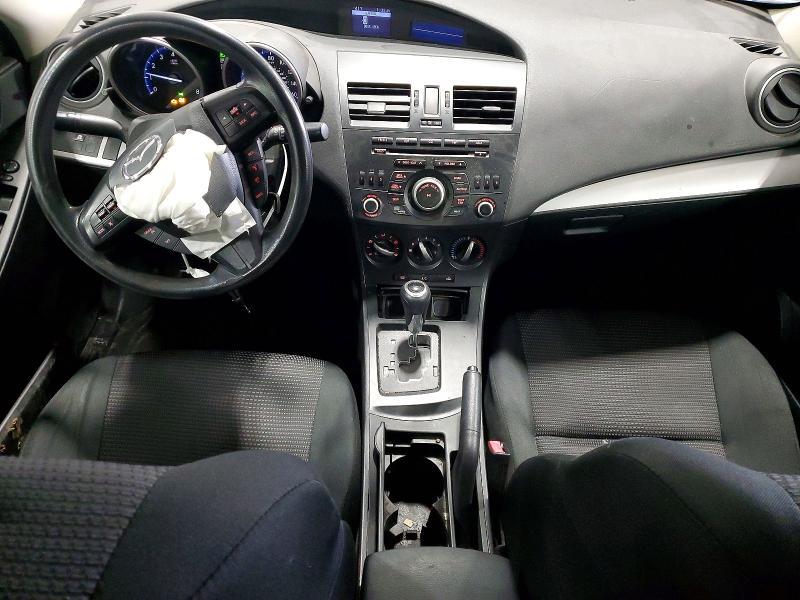 2013 Mazda 3 I