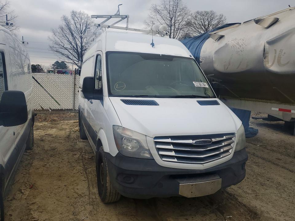 2014 Freightliner Sprinter 2500 Utility / Service van