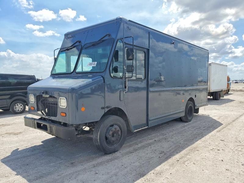 2021 Freightliner Chassis m Line Walk-in van