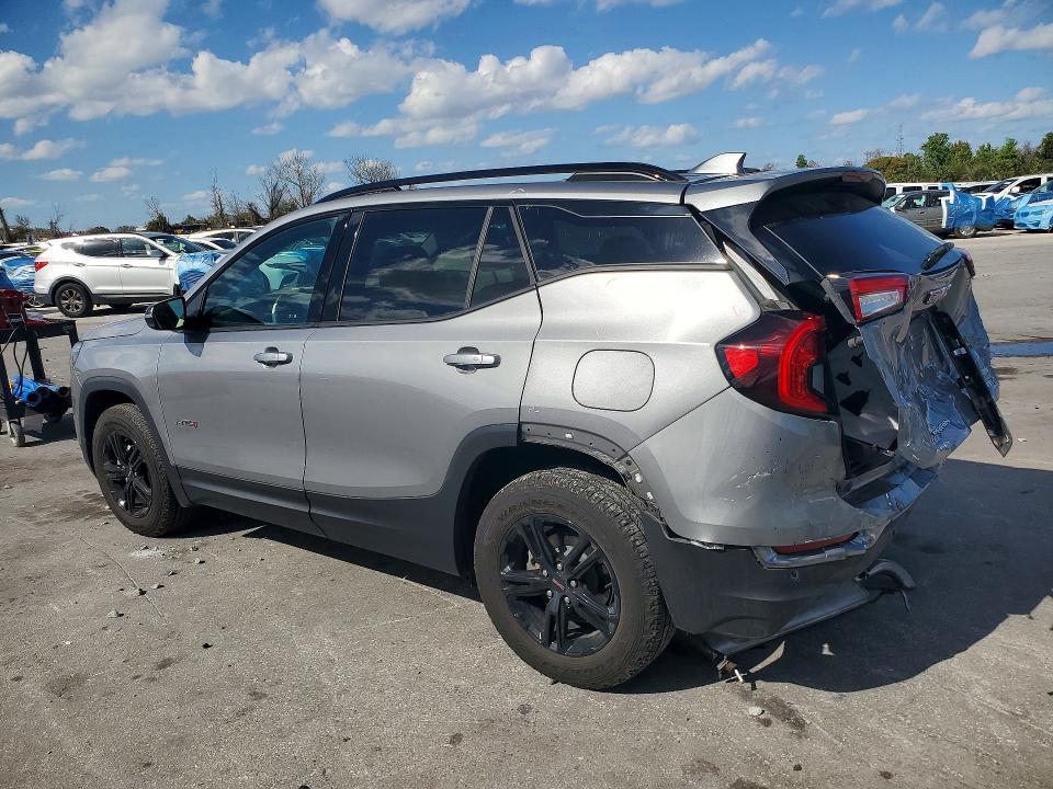 2024 GMC Terrain AT4