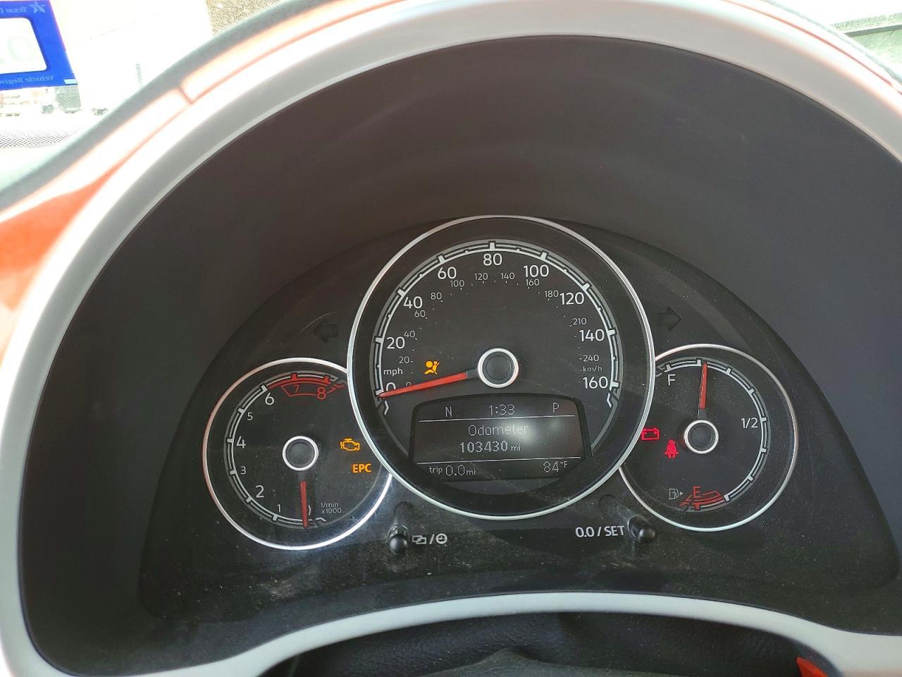 2019 Volkswagen Beetle se