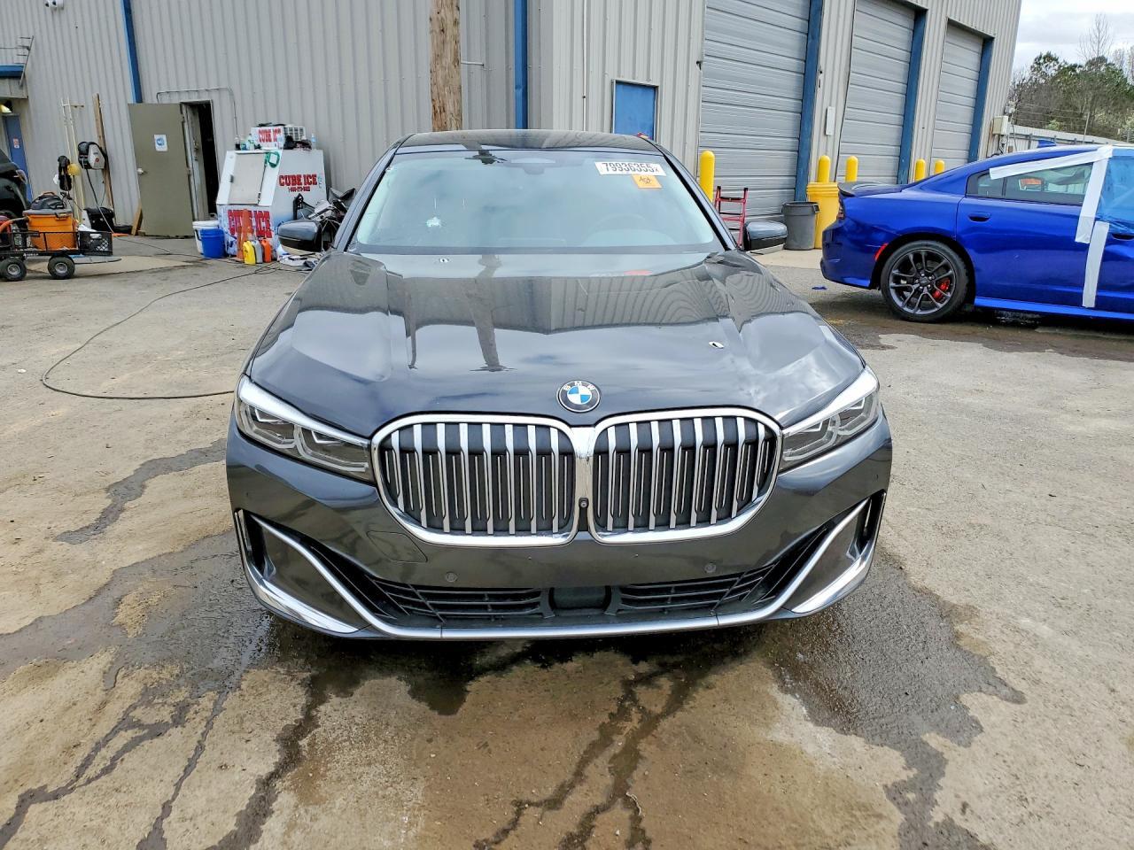 2020 BMW 740 xi