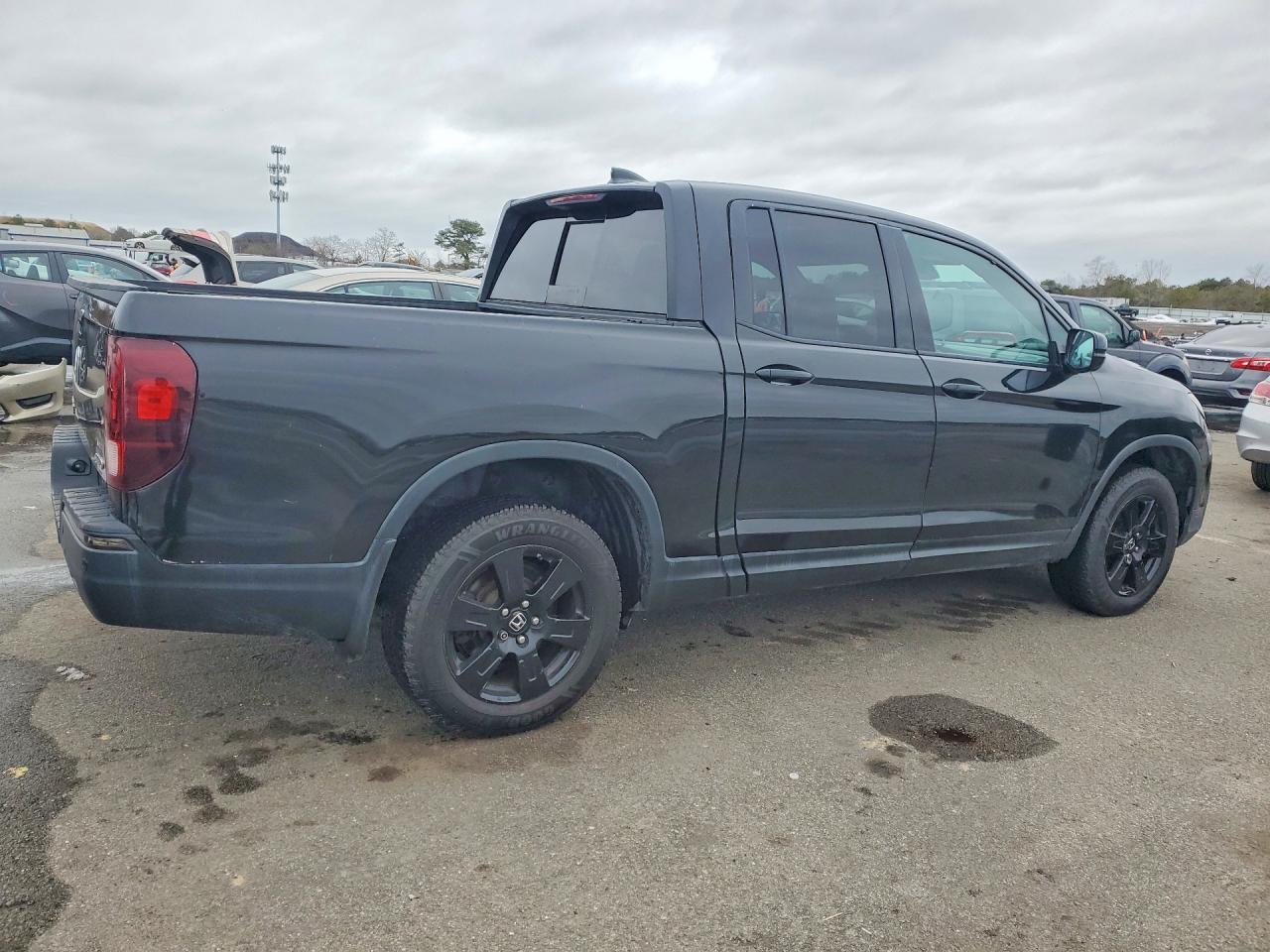 2019 Honda Ridgeline Black Edition