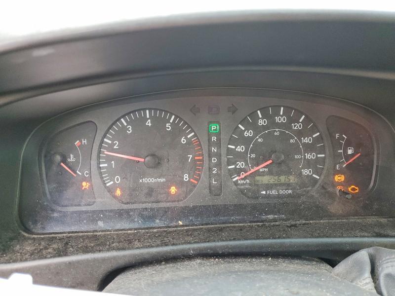 1998 Toyota Sienna le