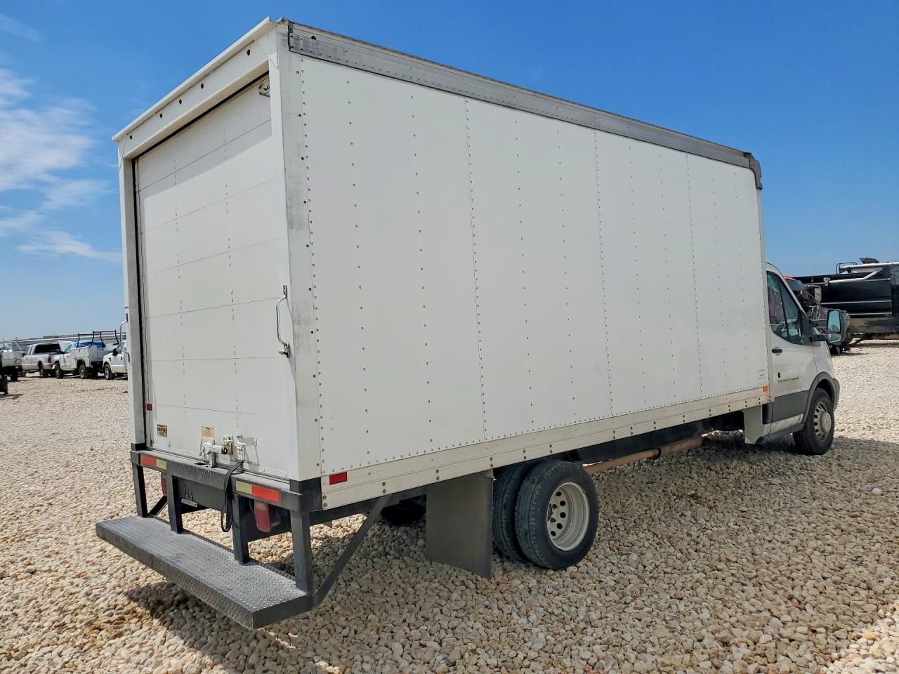 2017 Ford Transit BOX Truck