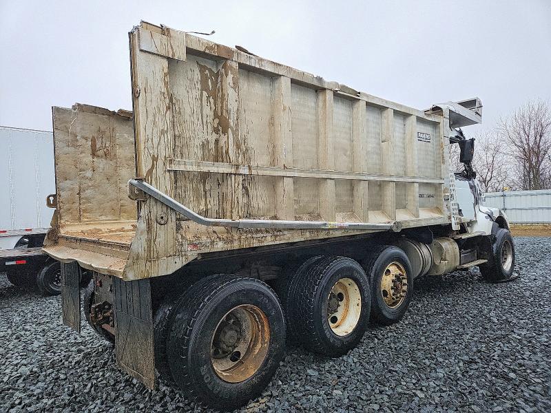 2015 Volvo VHD Dump Truck
