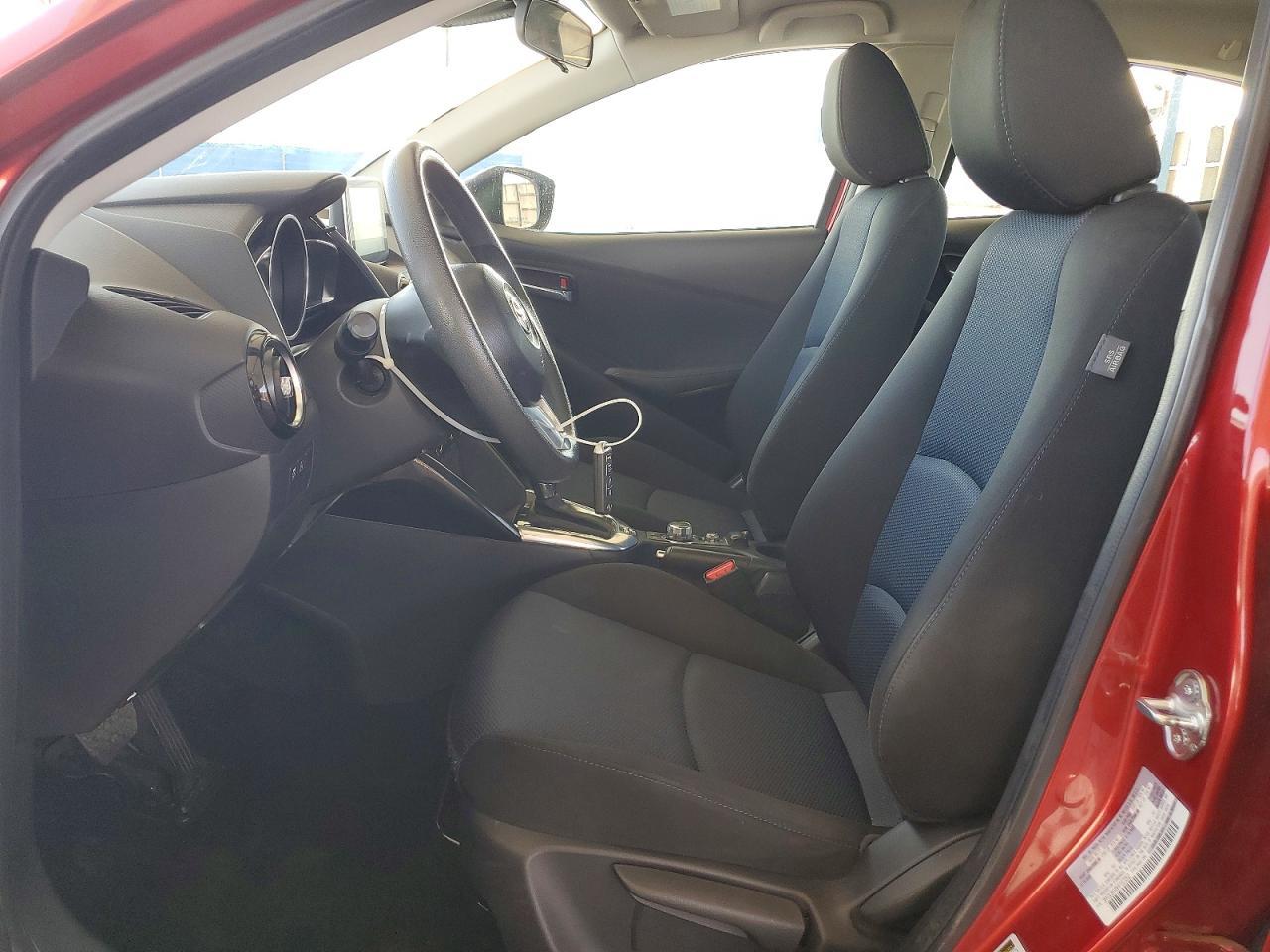 2017 Toyota Yaris ia Base