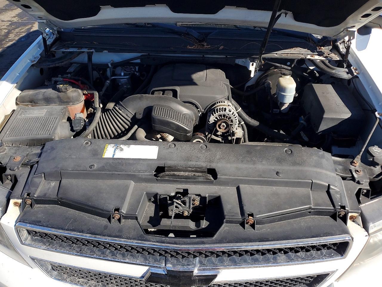 2011 Chevrolet Avalanche LS