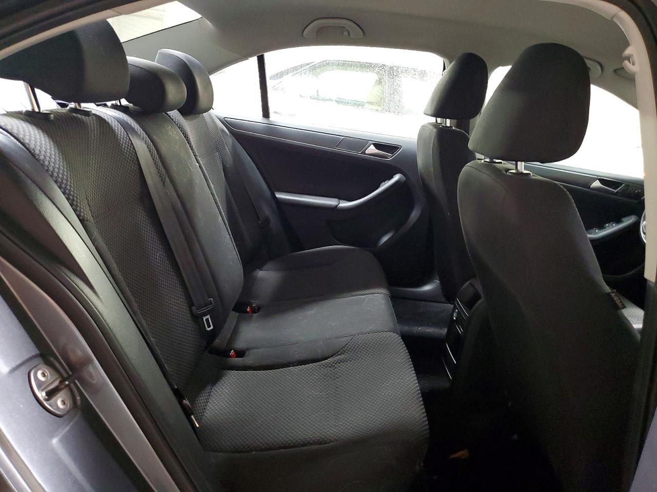 2014 Volkswagen Jetta Base