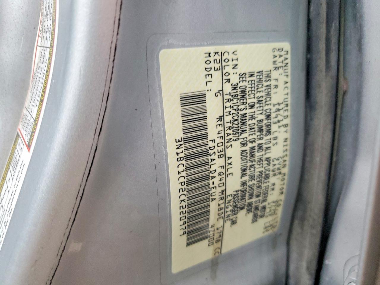 2012 Nissan Versa 1.8 s