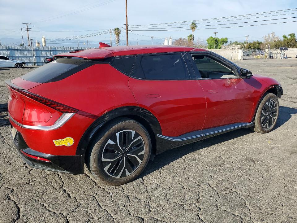2022 KIA EV6 Wind