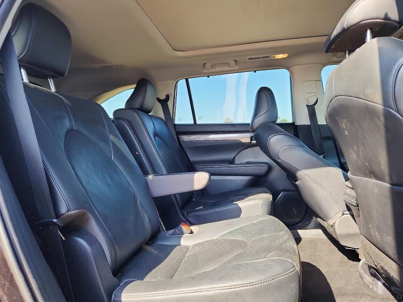 2020 Toyota Highlander Platinum