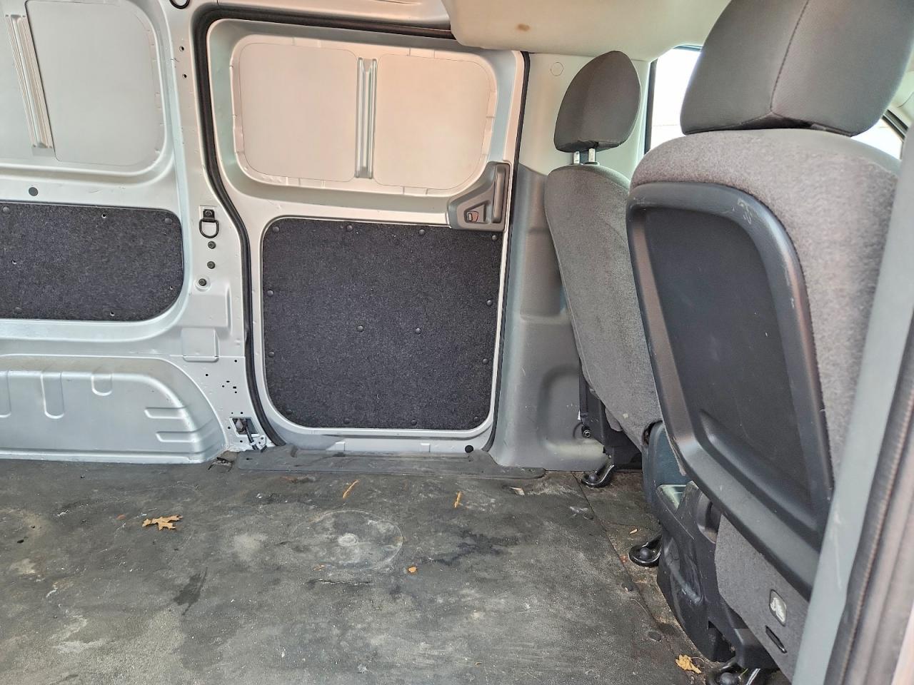 2021 Nissan NV200 S