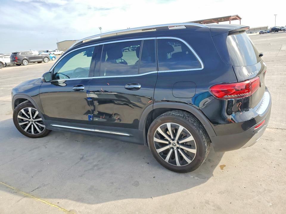 2021 Mercedes-Benz Glb 250
