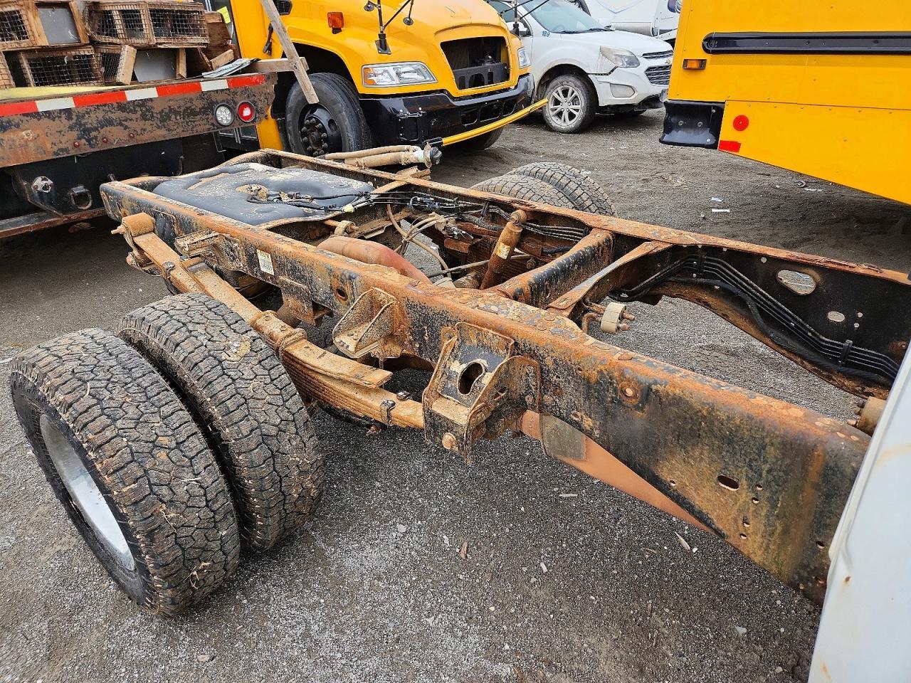 2015 Dodge RAM 3500 Truck Cab AND Chassis