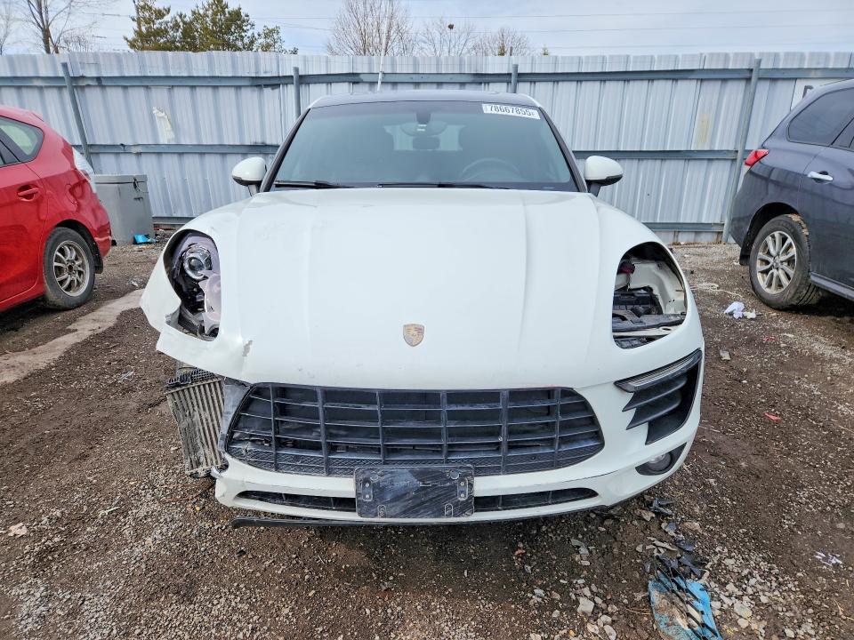 2015 Porsche Macan s