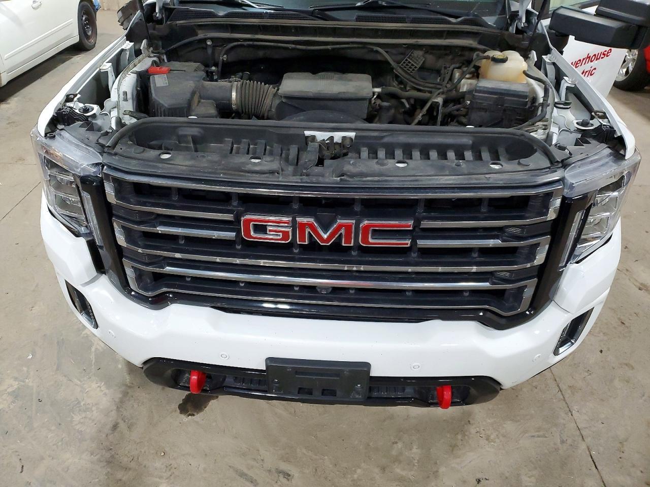 2020 GMC Sierra K2500 AT4