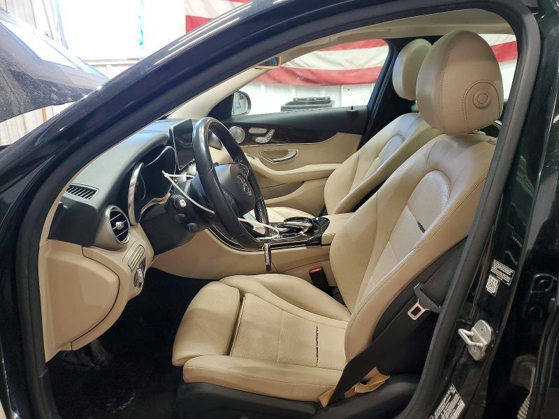 2015 Mercedes-Benz 300 c