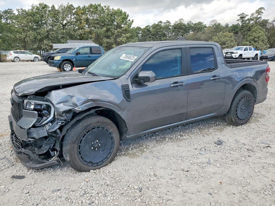 2025 Ford Maverick Lobo