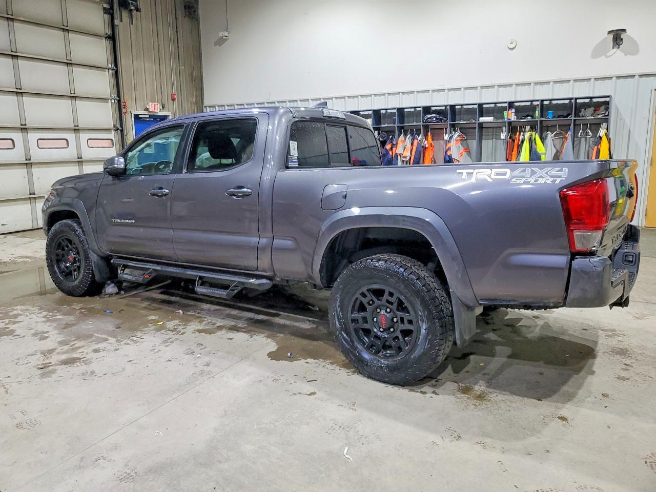 2016 Toyota Tacoma TRD Sport