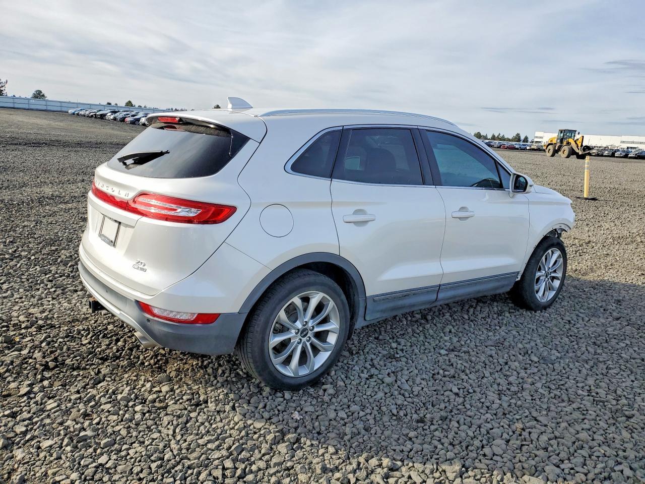 2015 Lincoln Townhouse MKC