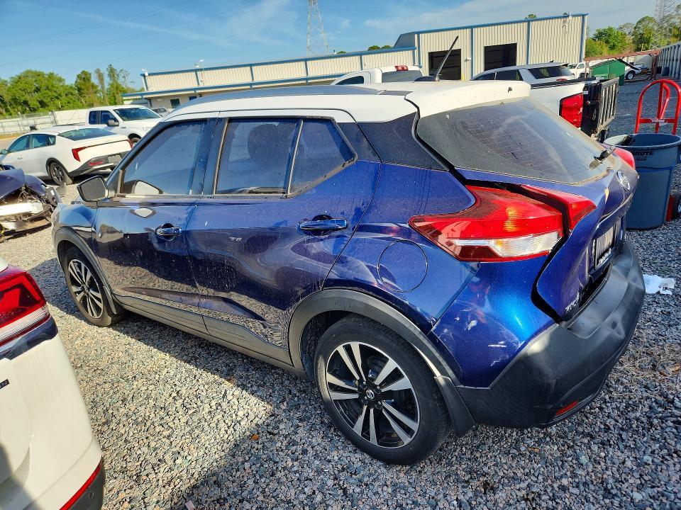 2019 Nissan Kicks sv