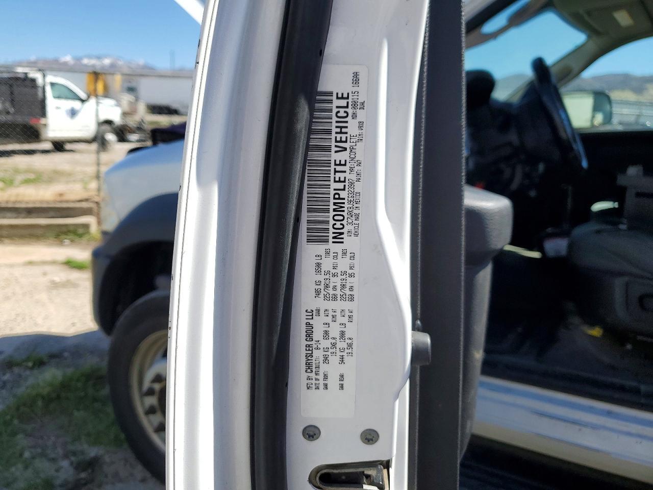 2014 Dodge RAM 4500 Bucket Truck