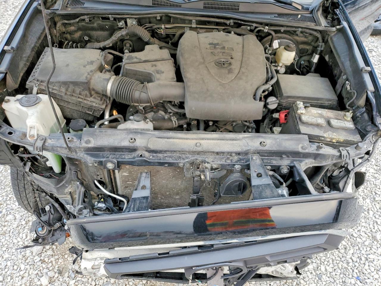 2022 Toyota Tacoma SR5 V6