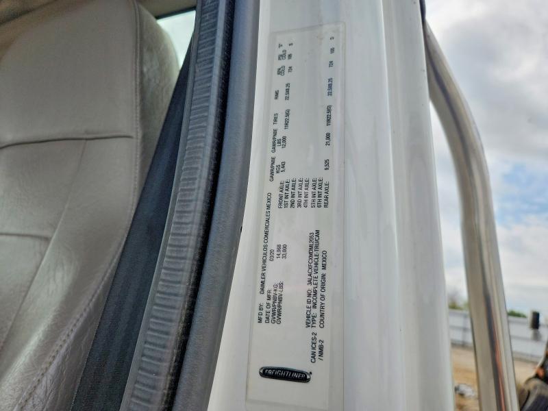2021 Freigliner 2021 Freightliner Business Class M2 Truck Cab AND