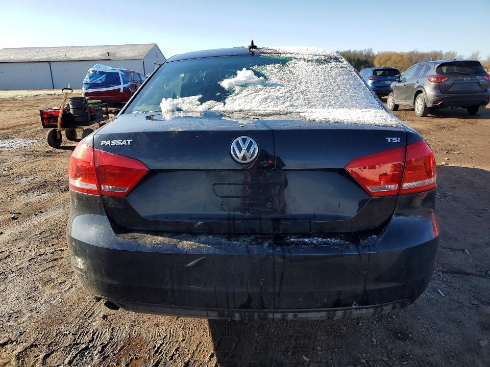 2014 Volkswagen Passat s
