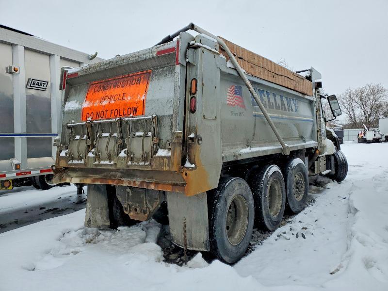 2019 Volv O VHD Dump Truck
